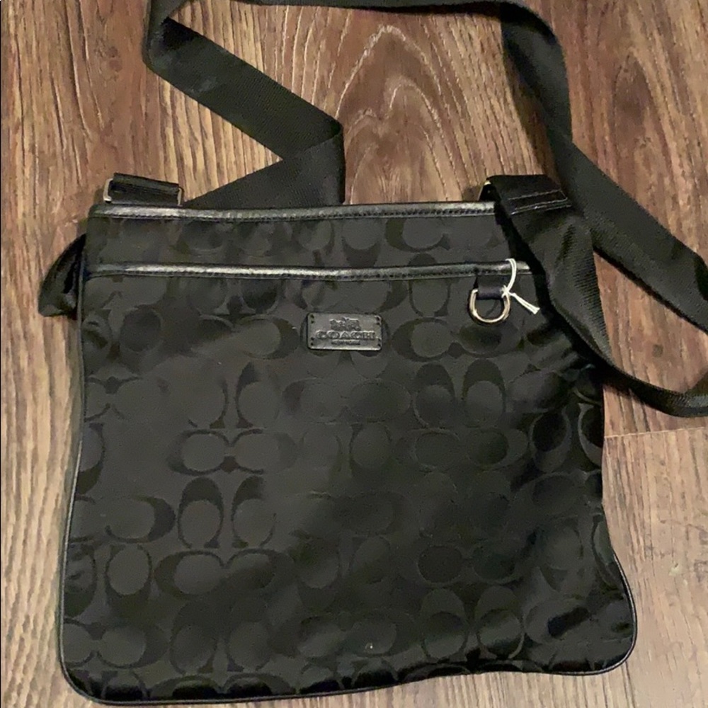 Coach crossover